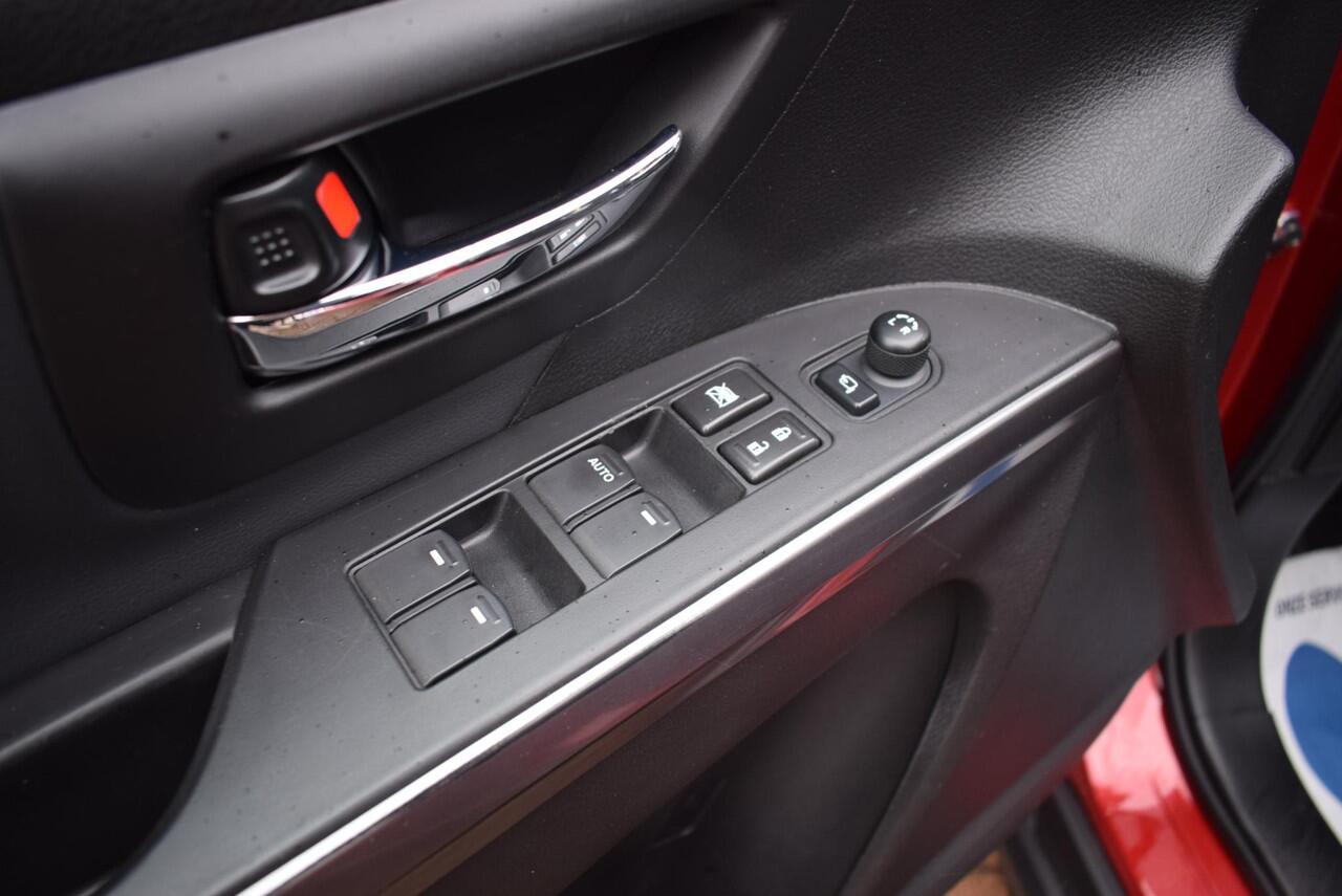 Suzuki S-Cross 1.4 Boosterjet Style Smart Hybrid Airco Navi/Carplay Cruise Control Camera Km 94159!!