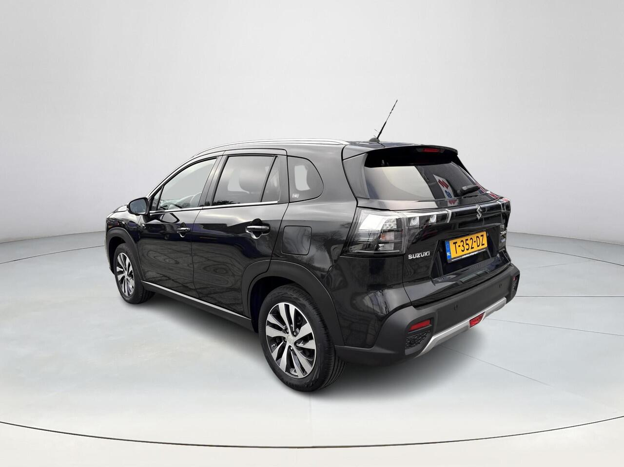 Suzuki S-Cross 1.4 Boosterjet Style Smart Hybrid **DODEHOEK DETECTIE/ STOELVERWARMING/ 360 CAMERA**