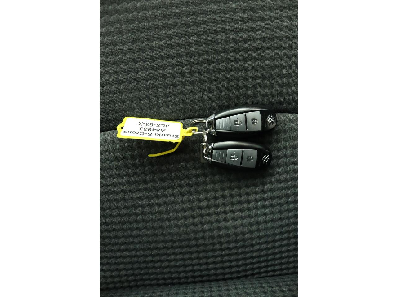 Suzuki S-Cross 1.5 Hybrid Select Climate control | cruise control adaptive | Camera | parkeersensoren | Apple carplay, Android auto | stoelverwarming |