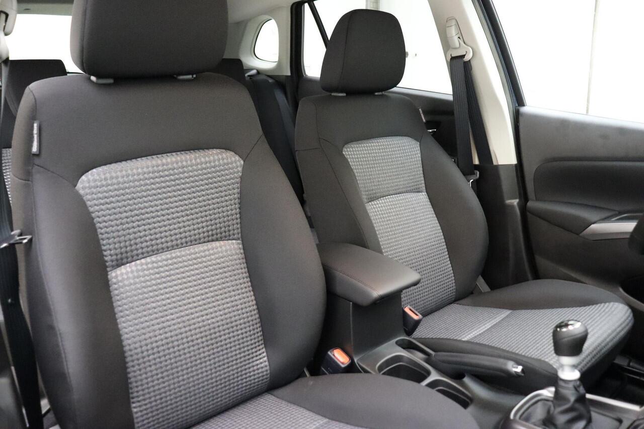 Suzuki S-Cross 1.4 Boosterjet Select Smart Hybrid 110 PK | Handgeschakeld | Camera | Licht Metalen Velgen | Cruise Control | Stoelverwarming | Climate Control | 1e eigenaar