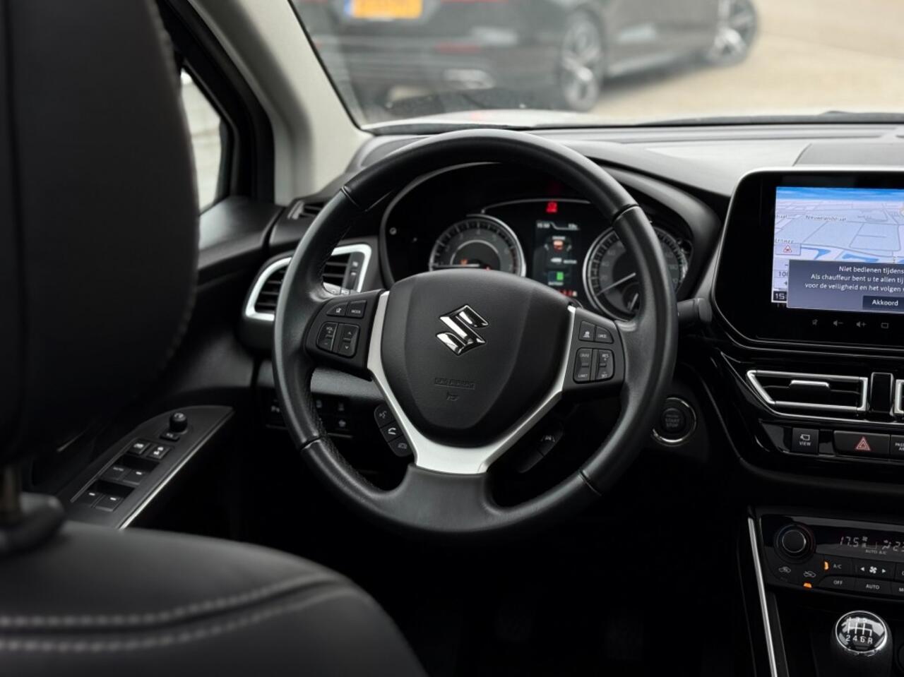 Suzuki S-Cross 1.4 STYLE PANORAMA 360 CAMERA KEYLESS NAVI HALF LEER