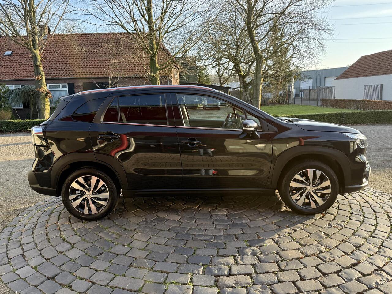Suzuki S-Cross 1.4 Boosterjet Style Smart Hybrid | 17"LMV | Carplay | Dodehoek | PDC V+A | All-in rijklaarprijs