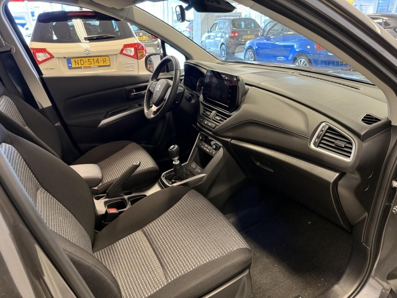 Suzuki S-Cross 1.4 Boosterjet Smart Hybride Select 1.500 KG trekgewicht ( Apple