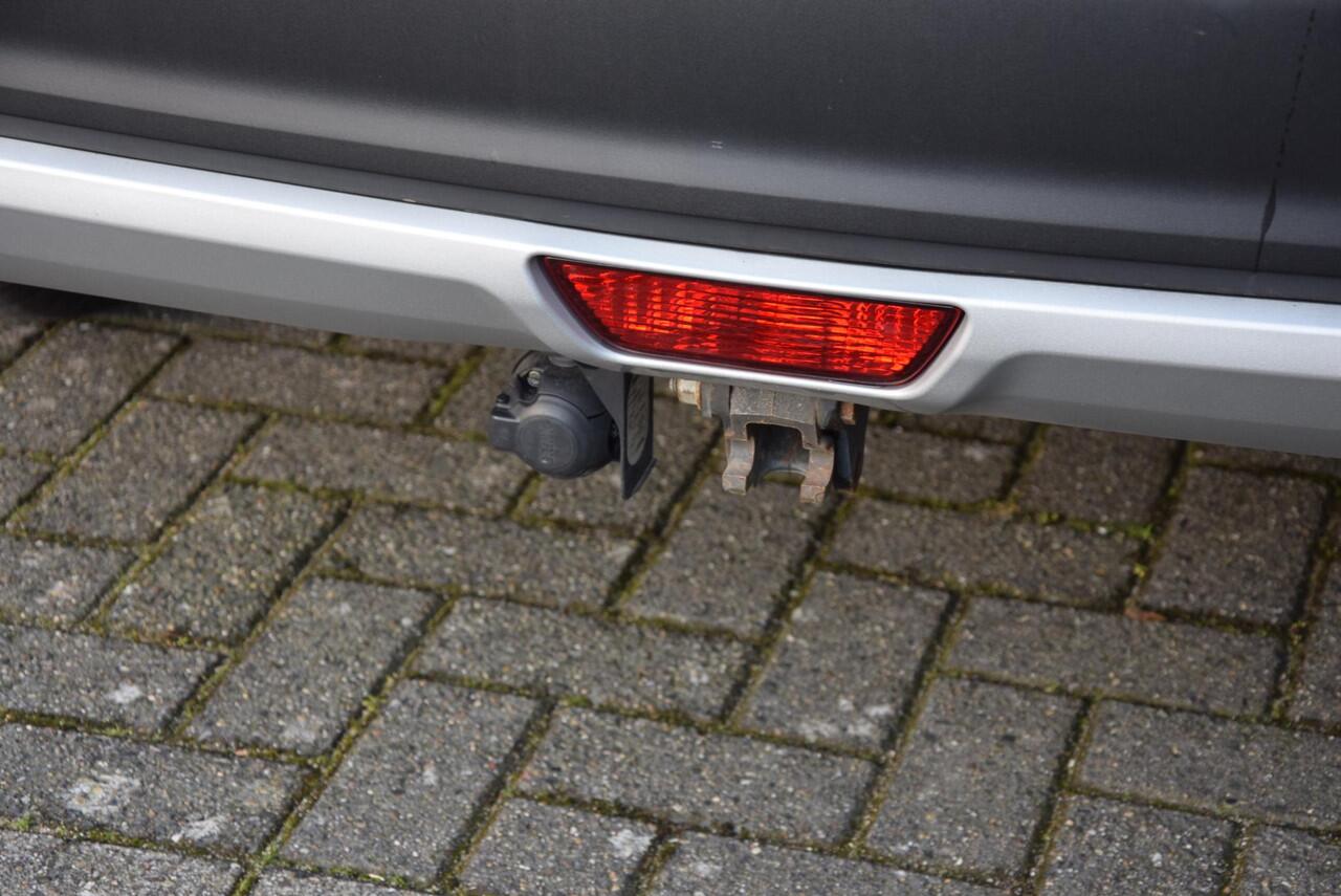 Suzuki S-Cross 1.4 Boosterjet Select Smart Hybrid | 1500 kg trekgewicht | tot 10 jaar garantie!! | Parkeersensoren |