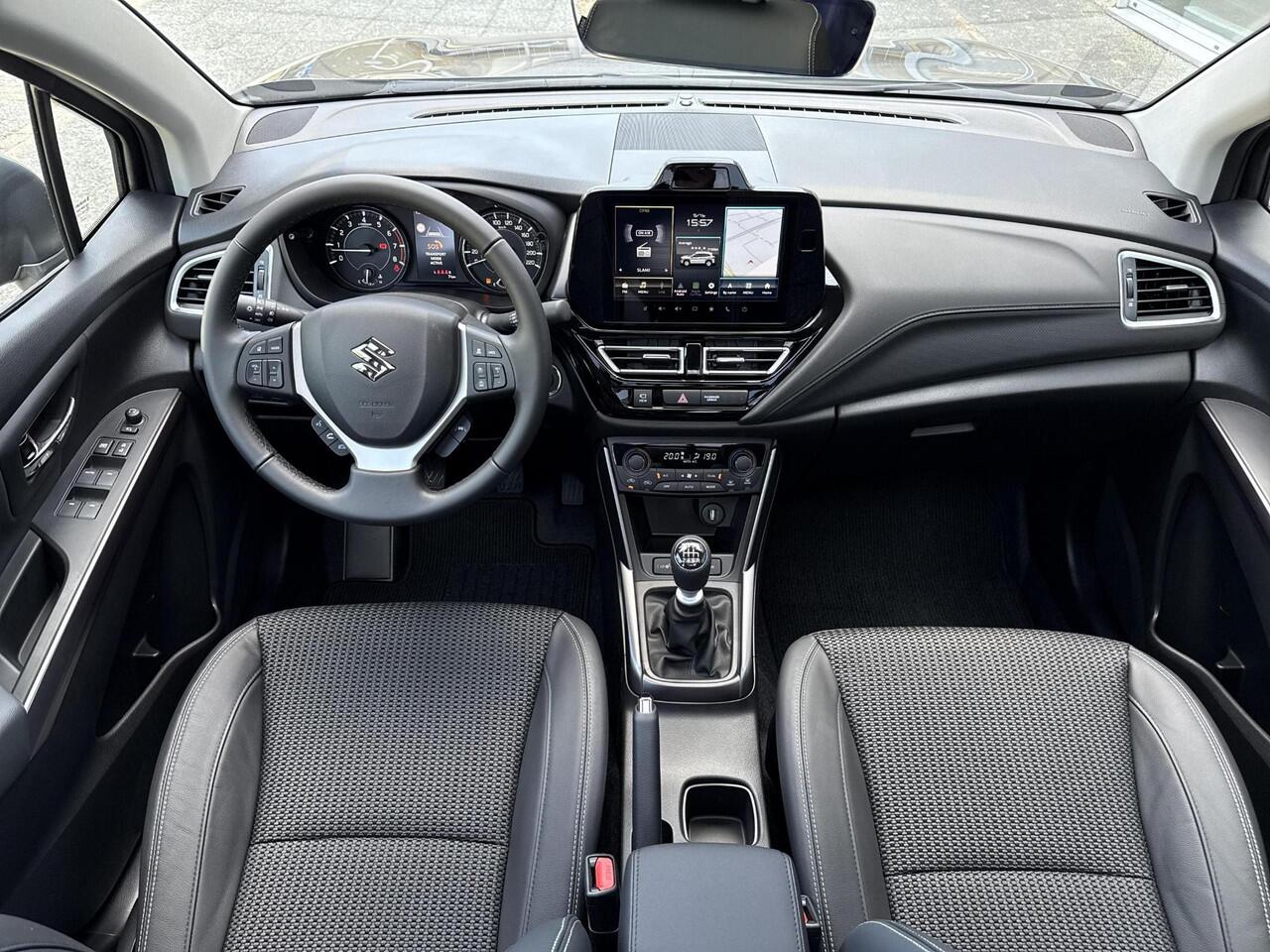 Suzuki S-Cross 1.4 Boosterjet Style Smart Hybrid **NIEUWE AUTO/ PANORAMADAK/ DIRECT LEVERBAAR**