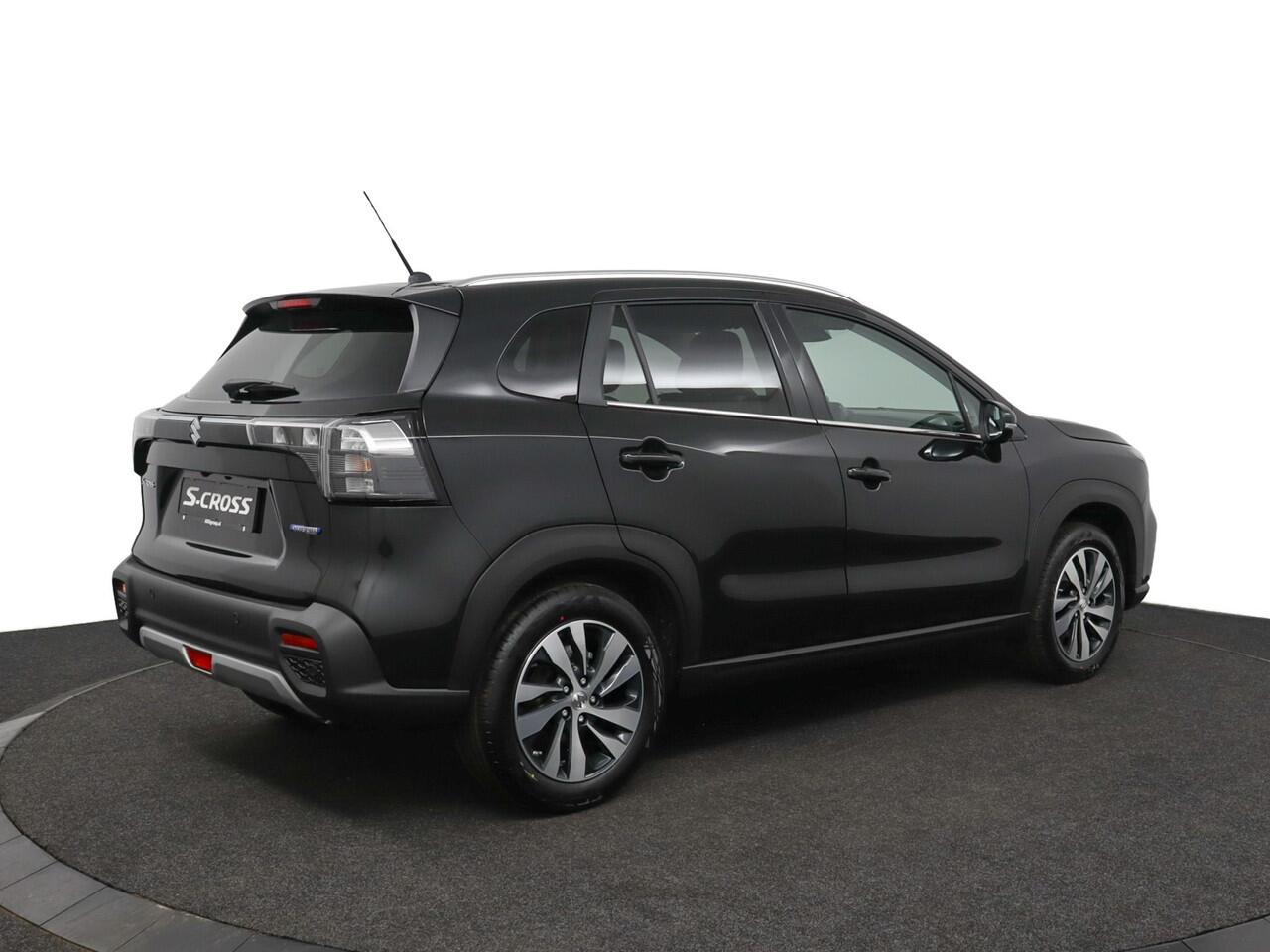 Suzuki S-Cross 1.4 Boosterjet Style Smart Hybrid | Climate control | Cruise control adaptive | 360 gr. Camera | Apple carplay, Android auto | Stoelverwarming | Leder |