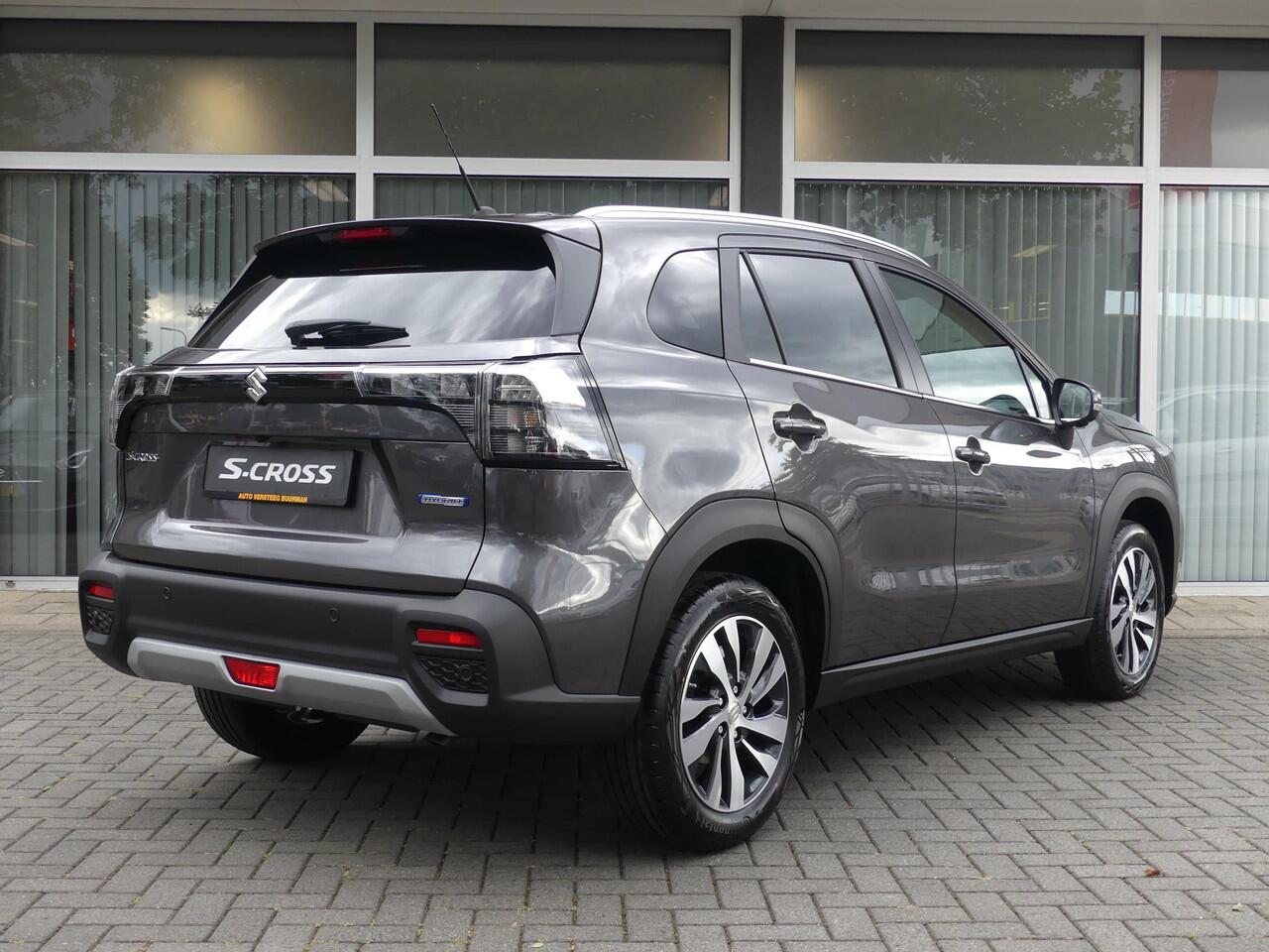Suzuki S-Cross 1.4 Boosterjet Style Smart Hybrid NIEUWE AUTO, UIT VOORRAAD LEVERBAAR S-Cross Stijl uitvoering, 360 Camera, Climate control, Adaptive Cruise Control, Apple Carplay / Android Auto