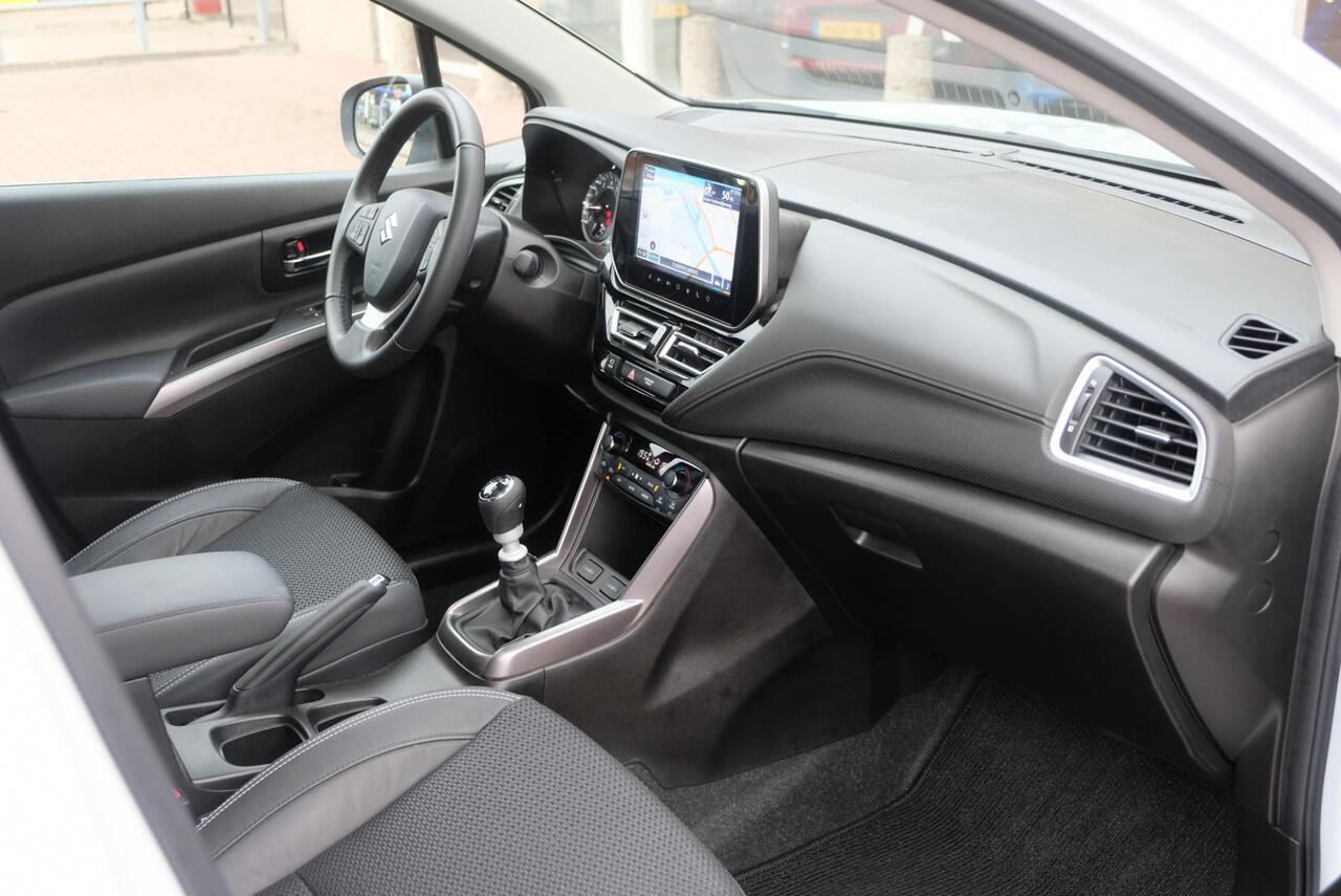 Suzuki S-Cross 1.4 Boosterjet 130pk Style Smart Hybrid | Navi | App Connect | Climate | Adaptive Cruise | Panoramadak | 360° Camera | Keyless | Blind Spot