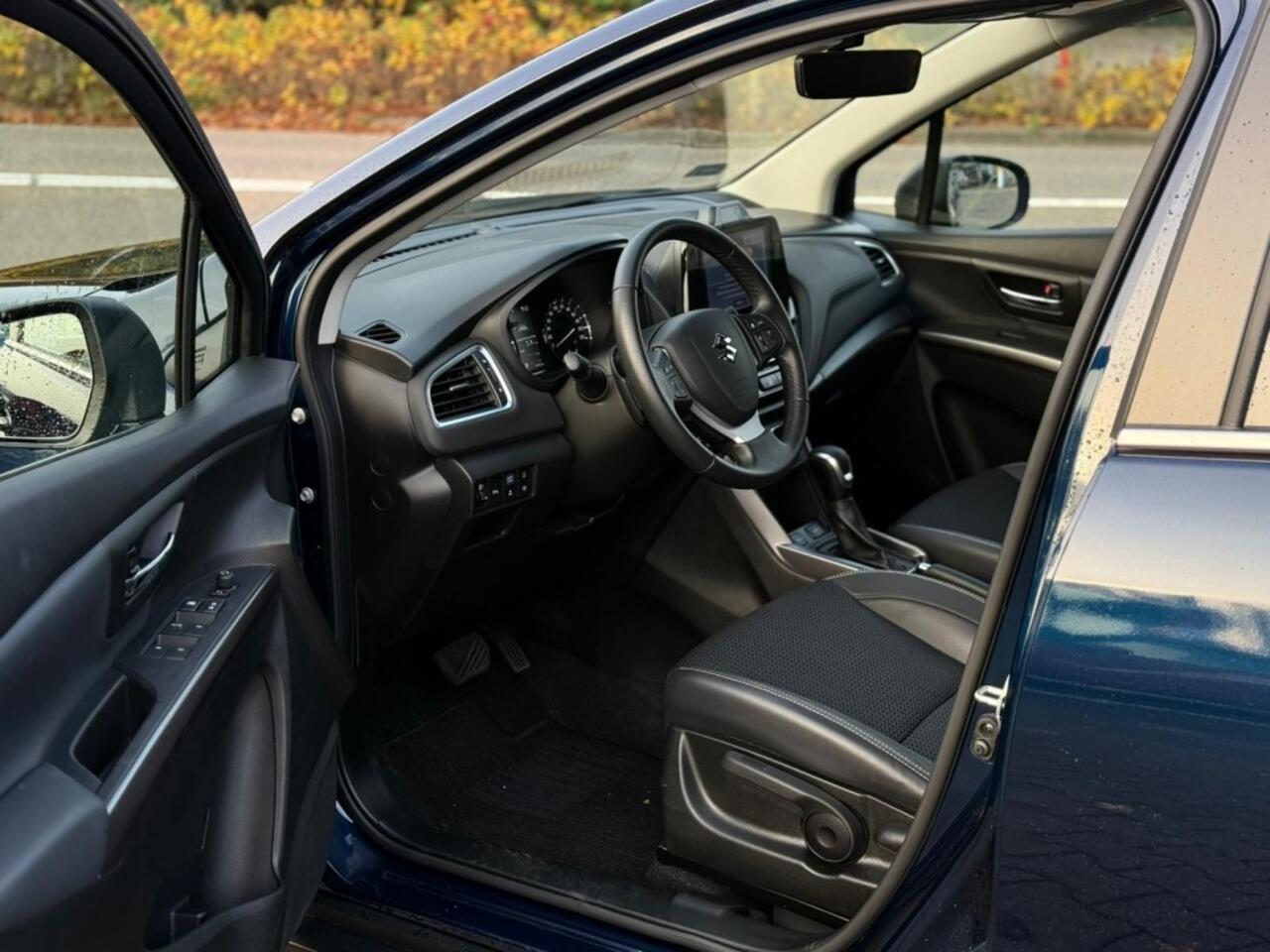 Suzuki S-Cross 1.5 HYBRID STYLE AUTOMAAT 360 CAMERA PANORAMA NAVI ADD. CRUISE