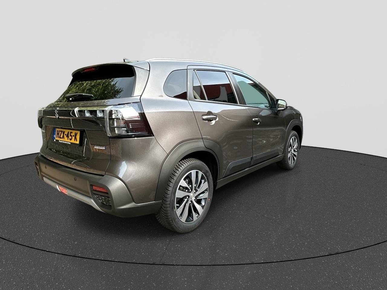 Suzuki S-Cross 1.4 Boosterjet Style Hybrid | Rijklaar | Navigatie | 360 Camera | Climate Control | Cruise Control Adaptief | All-Seasonbanden