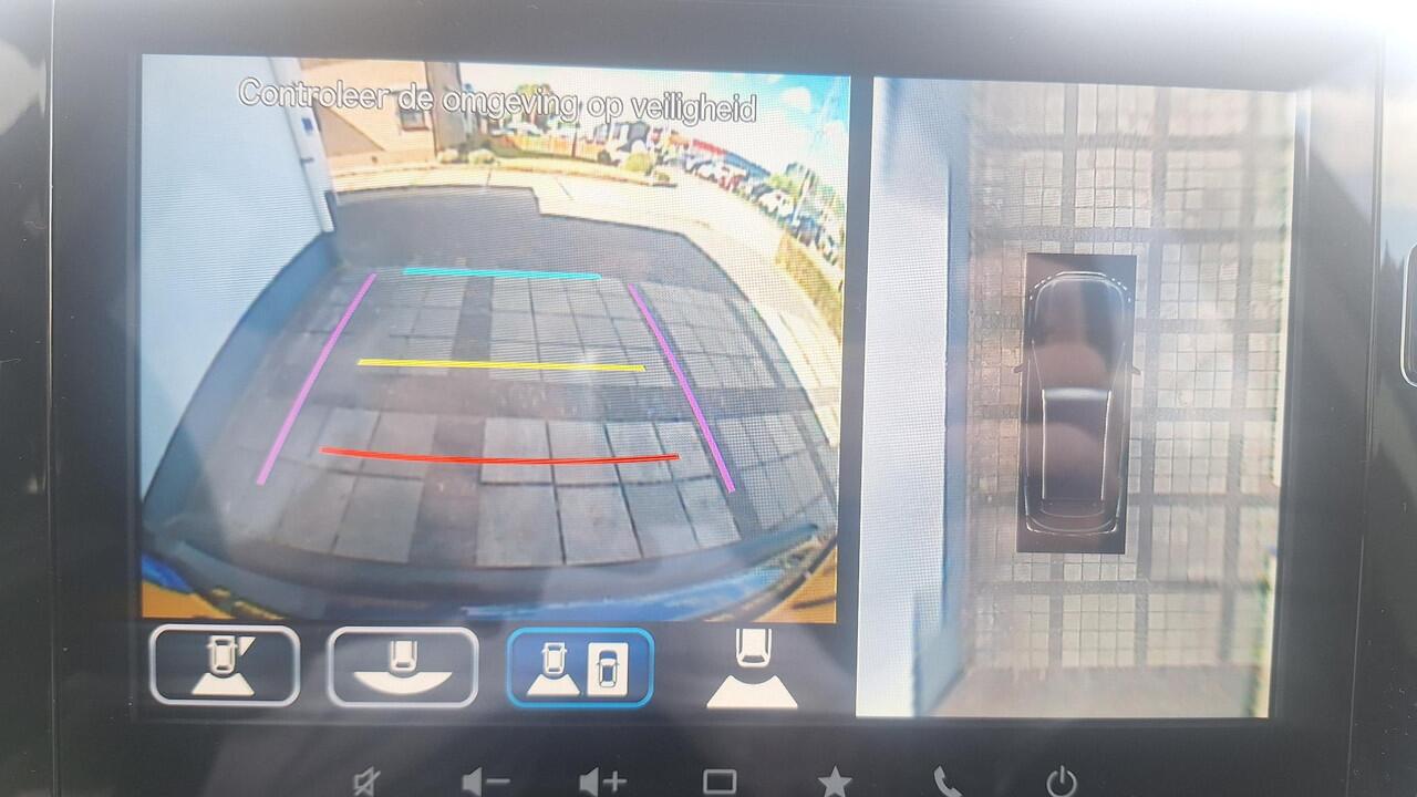 Suzuki S-Cross 1.4 Boosterjet Style Hybrid