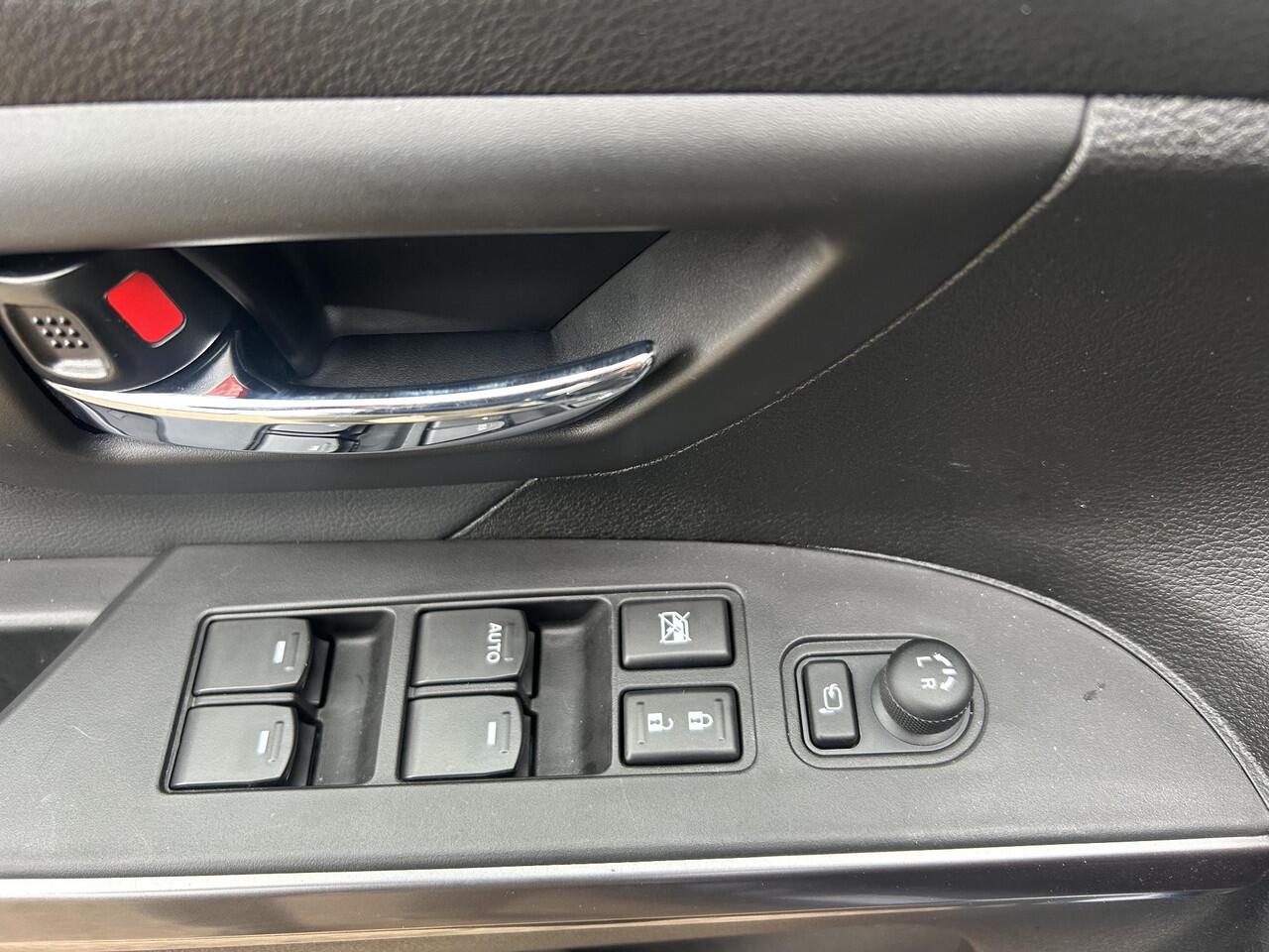 Suzuki S-Cross 1.4 Boosterjet Style Hybrid | 10 jaar garantie | ¤2200 demo voordeel