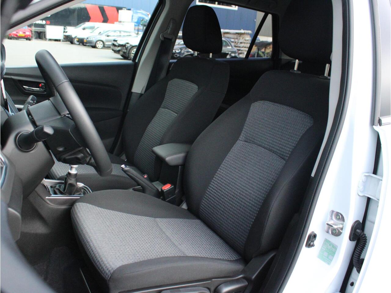 Suzuki S-Cross Select 1.4 Boosterjet Smart Hybrid 110PK Navigatie, Achteruitrijcamera, Keyless, Stoelverwarming, Apple Carplay, Android Auto