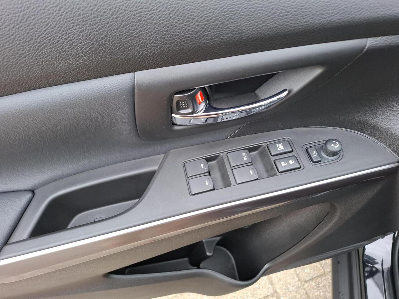Suzuki S-Cross 1.4 Boosterjet Style Smart Hybrid 360 camera | 17 inch | led verlichting |
