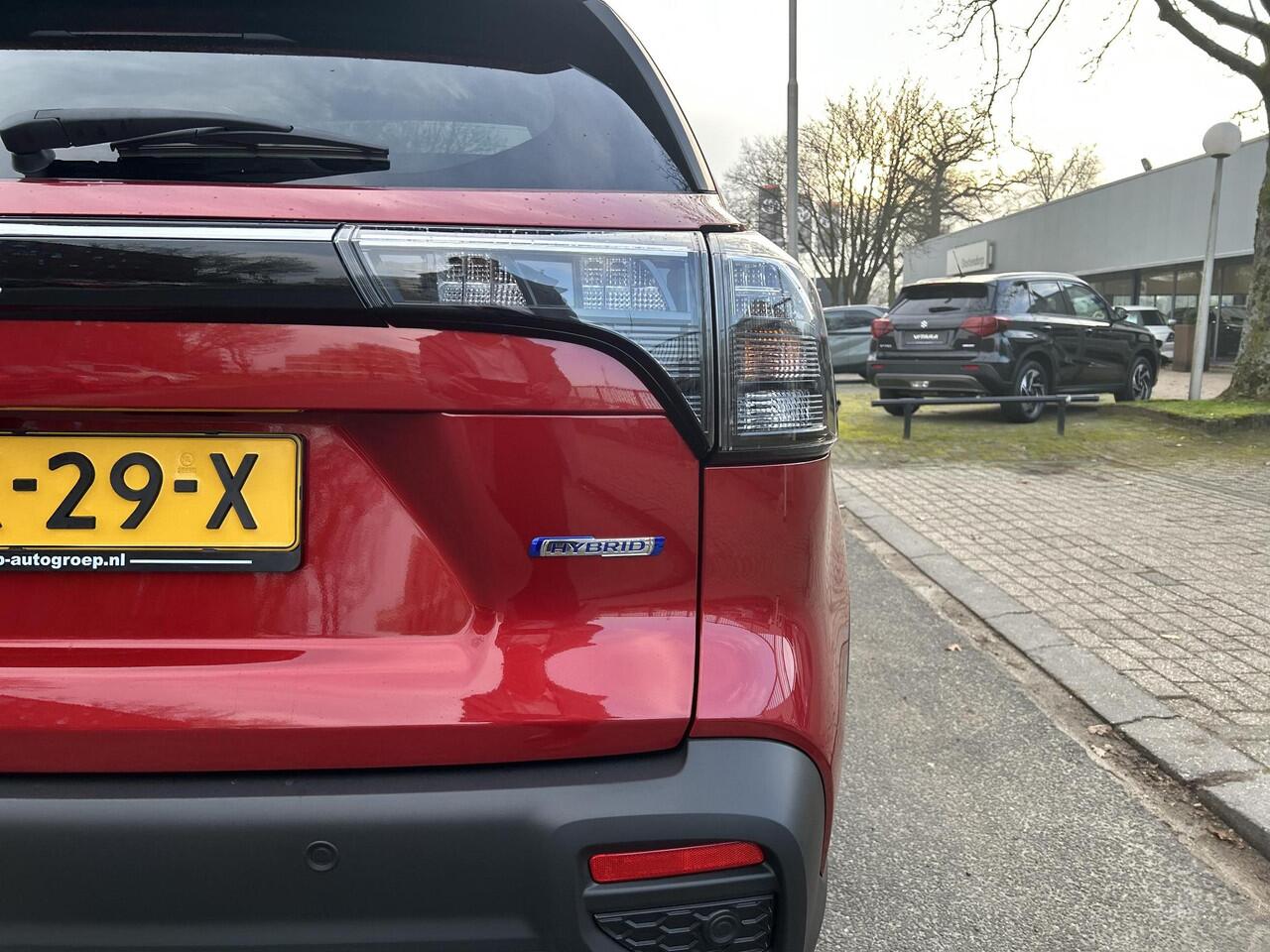 Suzuki S-Cross 1.4 Boosterjet Style Hybrid