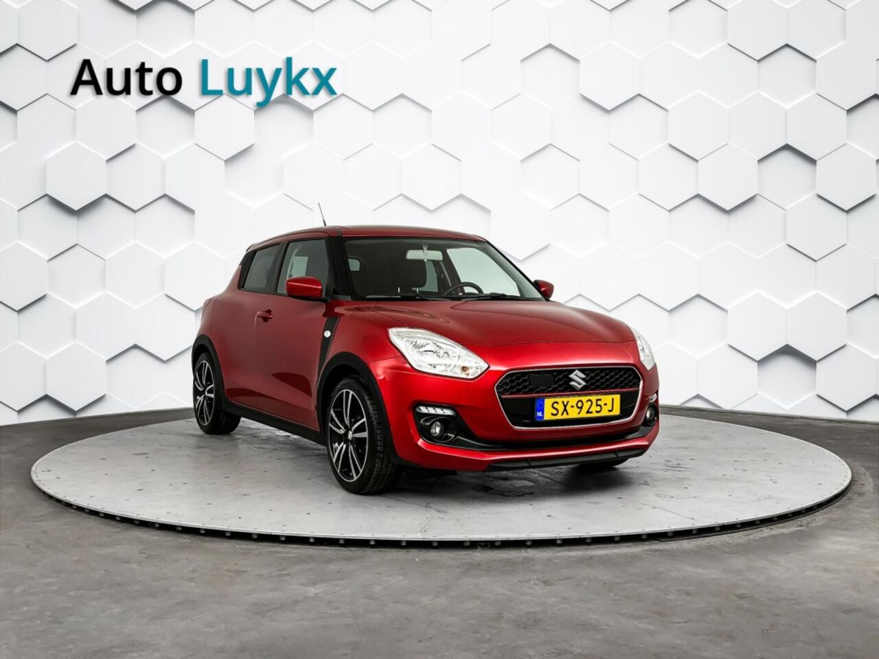 Suzuki SWIFT 1.0 Sportline | 112 PK | 17'' Lichtmetalen velgen | Dakspoiler