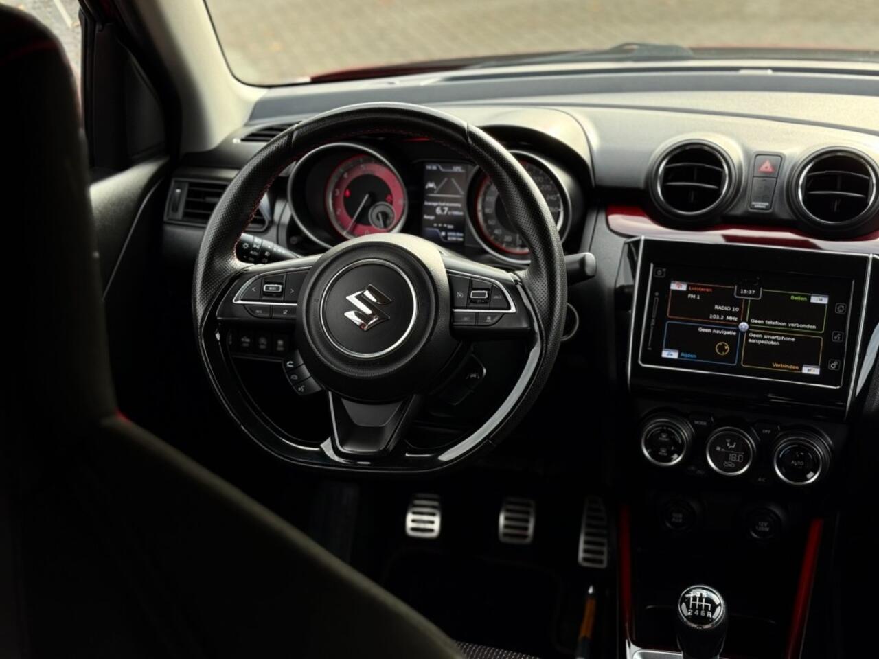 Suzuki SWIFT 1.4 BOOSTERJET 140PK SPORT NL-AUTO CARPLAY KEYLESS