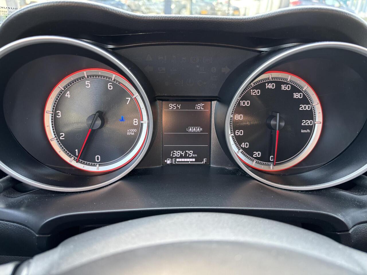 Suzuki SWIFT 1.2 Select Navi/Airco/Cruise