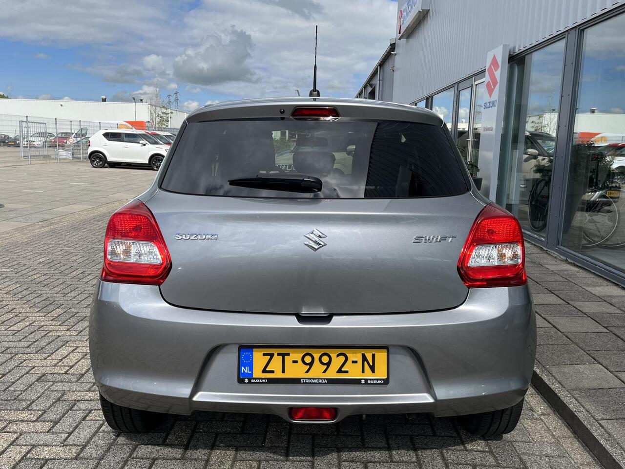Suzuki SWIFT 1.2 Select Lmv/Airco/Carplay