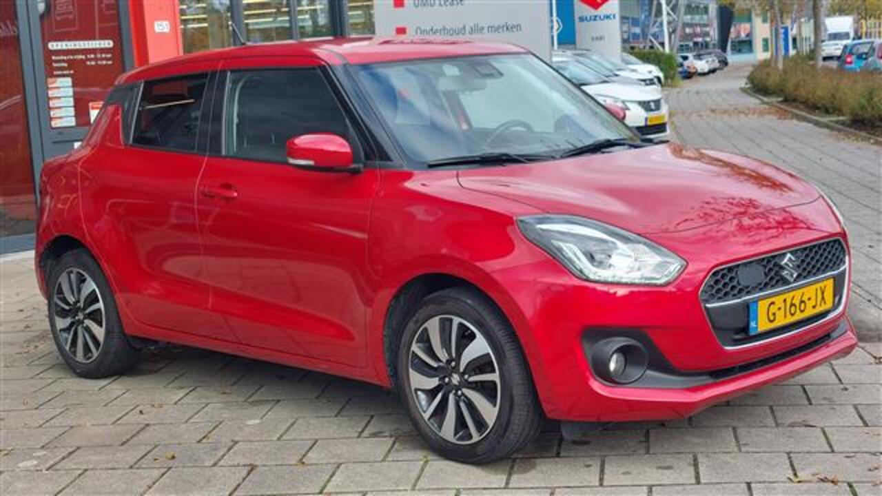 Suzuki SWIFT 1.2 Style Smart Hybrid