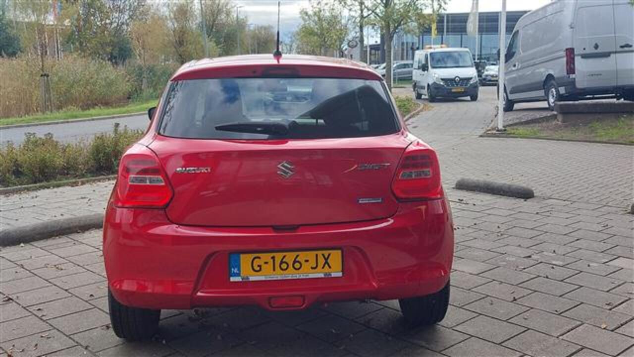Suzuki SWIFT 1.2 Style Smart Hybrid