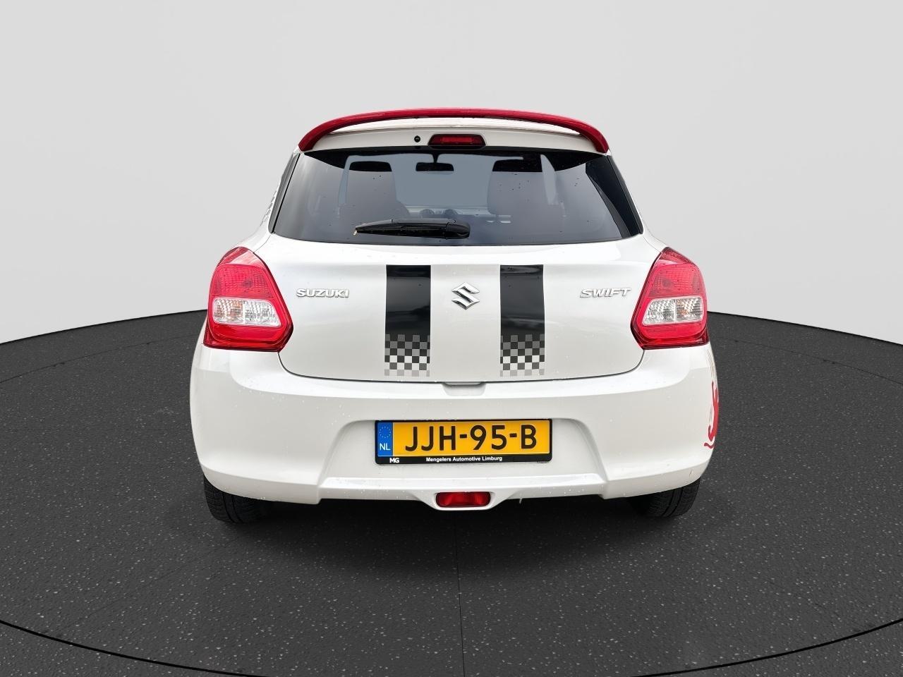 Suzuki SWIFT 1.0 Stijl Smart Hybrid | Rijklaarprijs