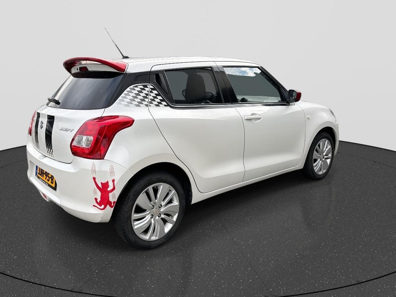 Suzuki SWIFT 1.0 Stijl Smart Hybrid | Rijklaarprijs