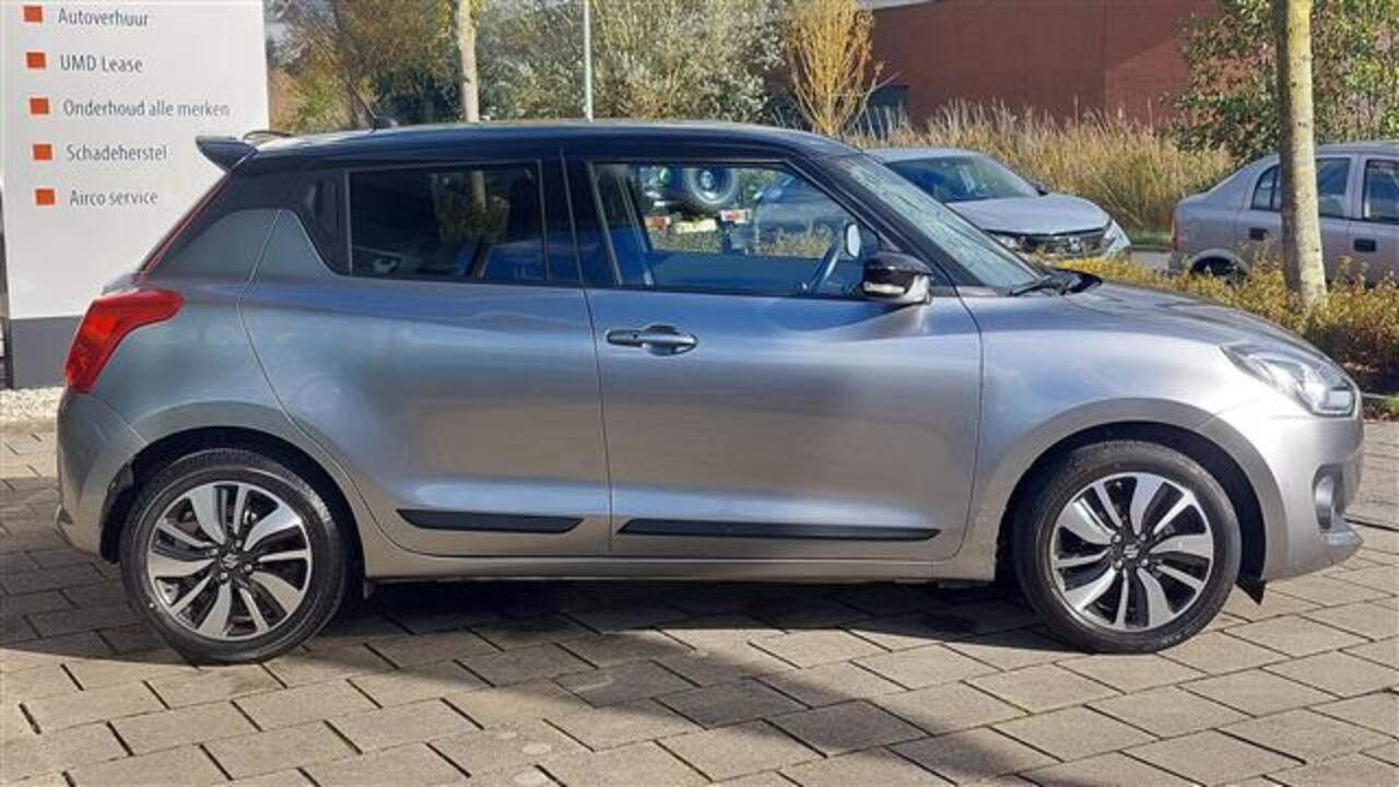 Suzuki SWIFT 1.2 STYLE SMART HYBRID