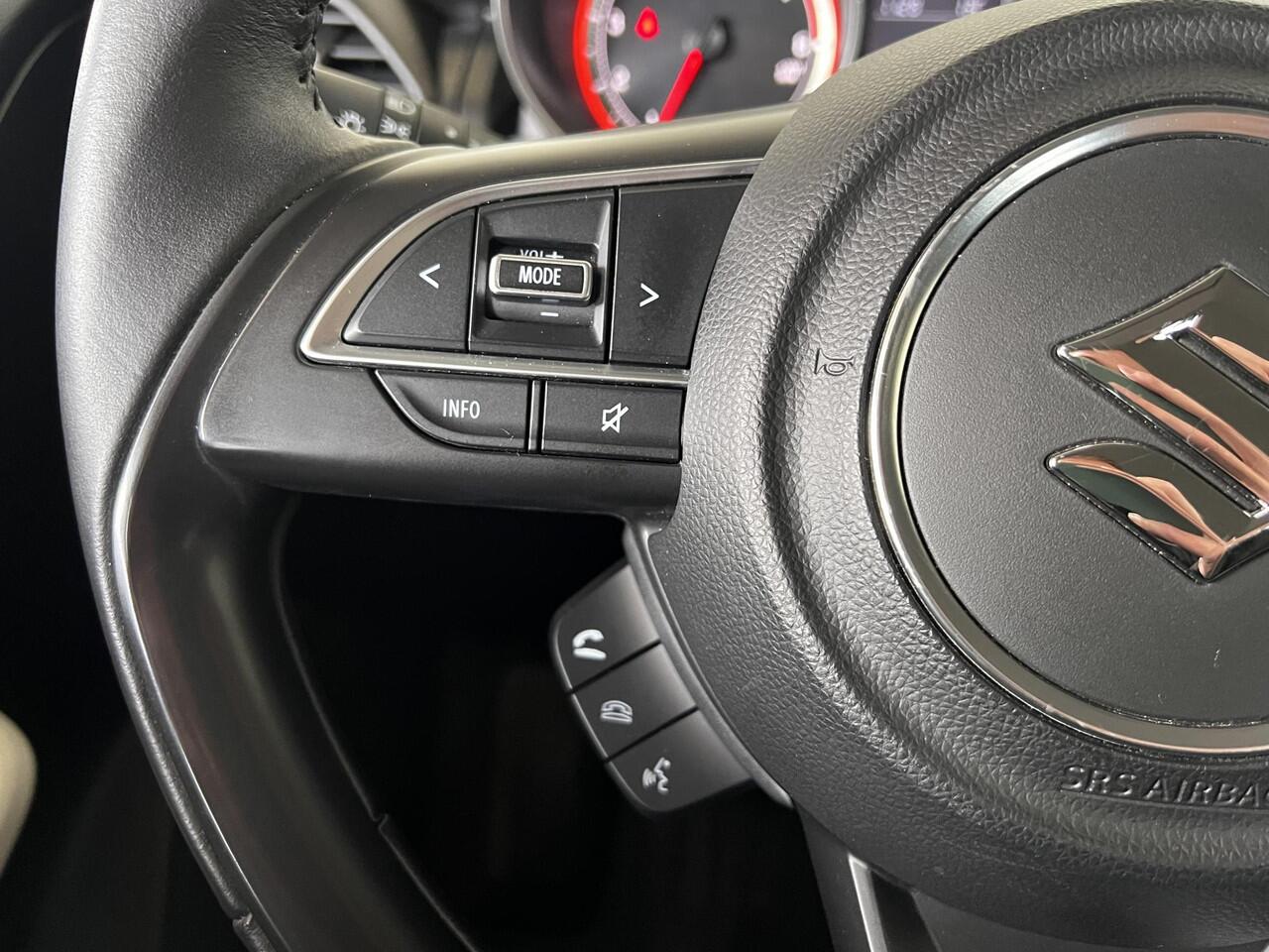 Suzuki SWIFT 1.0 Select | 16" LMV | Carplay | Camera | Stoelverw. | All-in rijklaarprijs