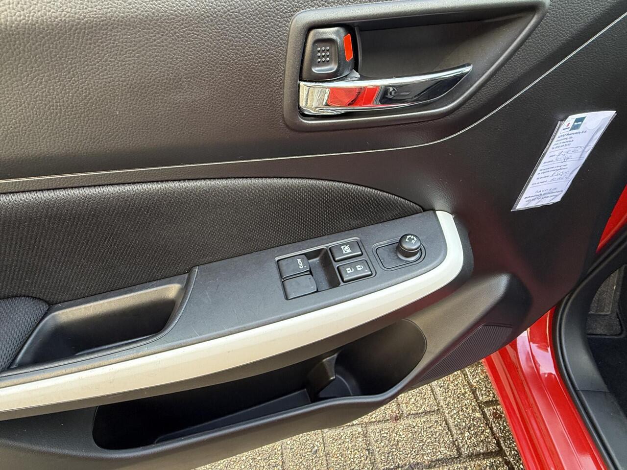 Suzuki SWIFT 1.2 Comfort / Airco/ Bluetooth/ Elektrische ramen/ LED