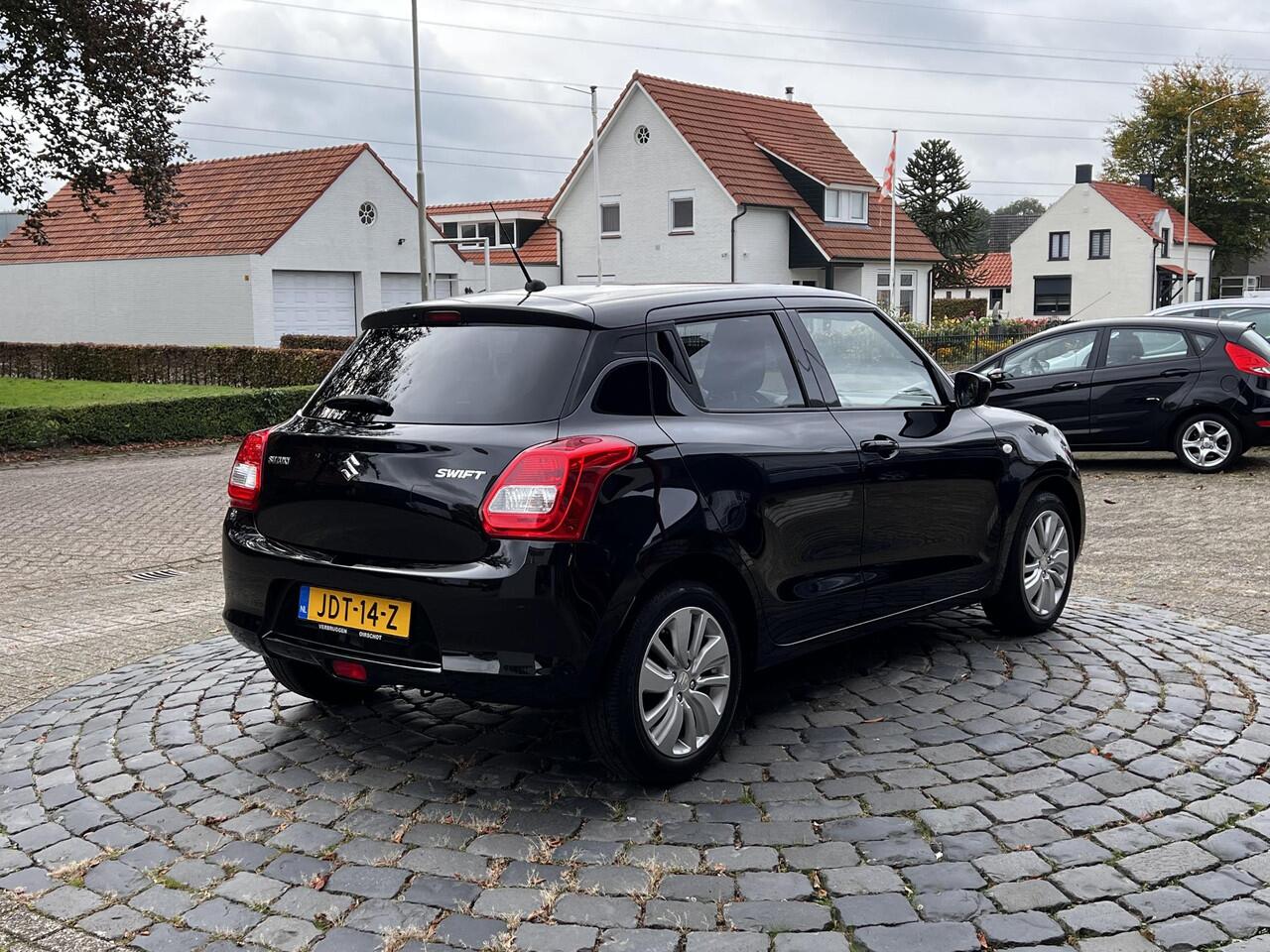 Suzuki SWIFT 1.0 Select | 16" LMV | Carplay | Camera | Stoelverw. | All-in rijklaarprijs