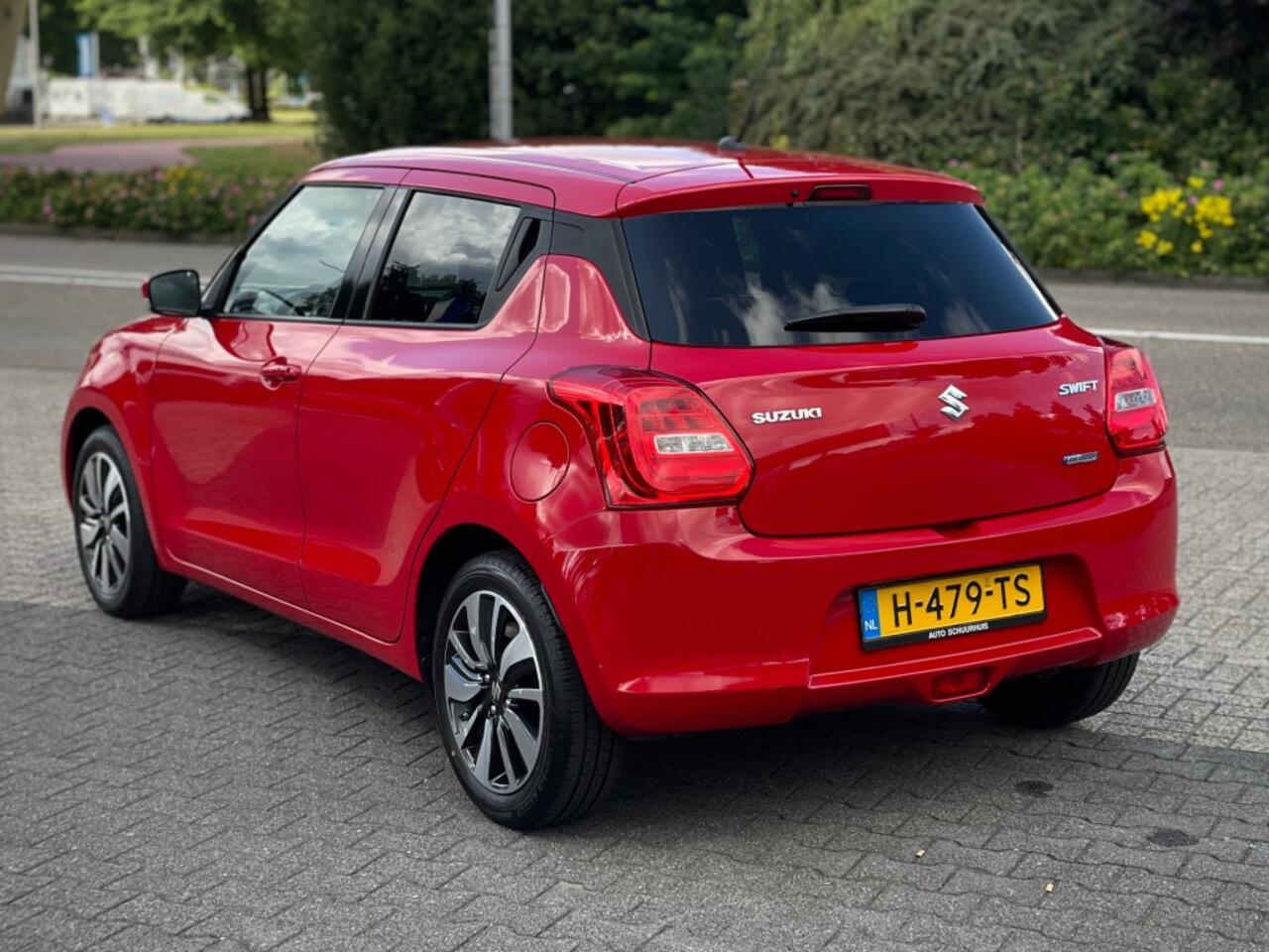 Suzuki SWIFT 1.2 STYLE CAMERA NAVI KEYLESS ADD. CRUISE