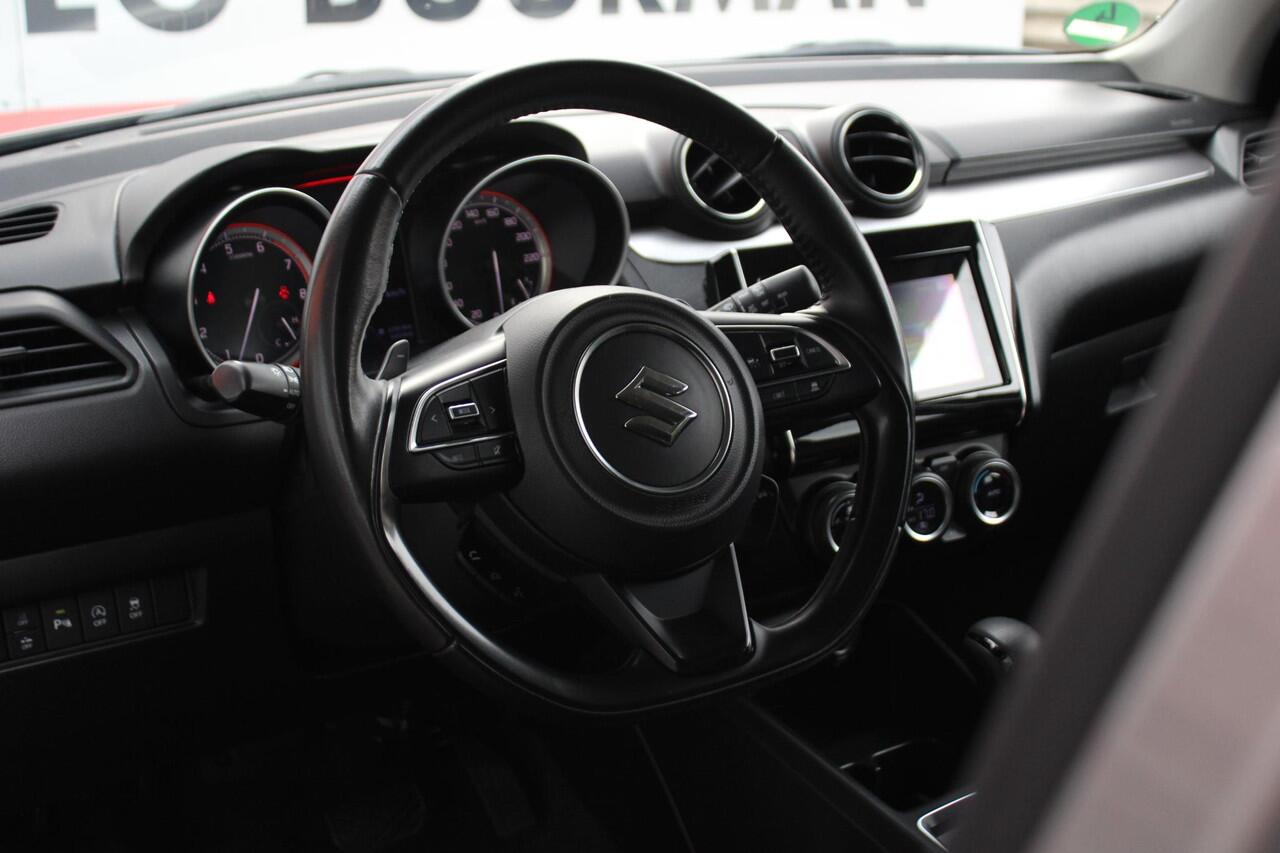 Suzuki SWIFT 1.2 Style Smart Hybrid CVT Automaat Navigatie, Cruise Control Adaptief, Stoelverwarming, Achteruitrijcamera, Parkeersensoren Achter