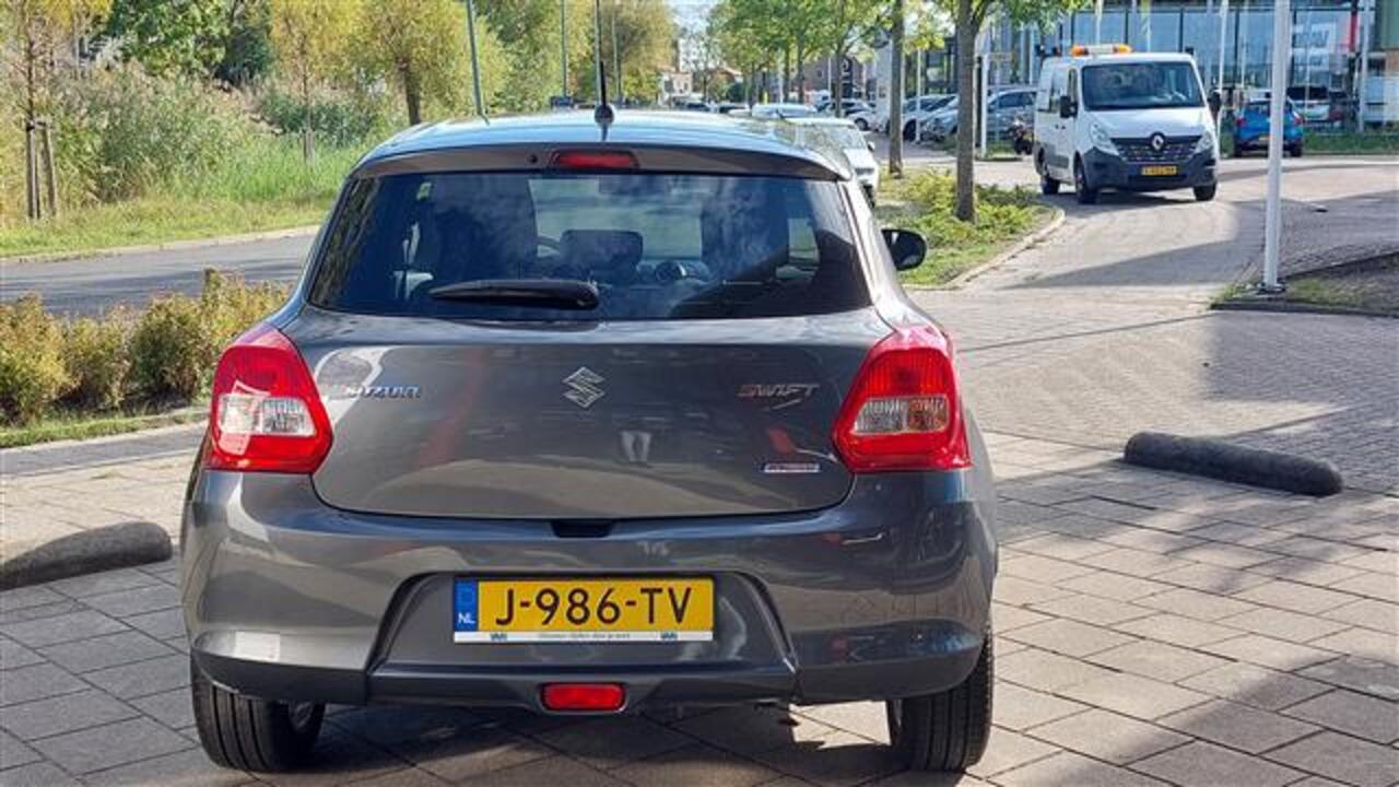 Suzuki SWIFT 1.2 Select Smart Hybrid