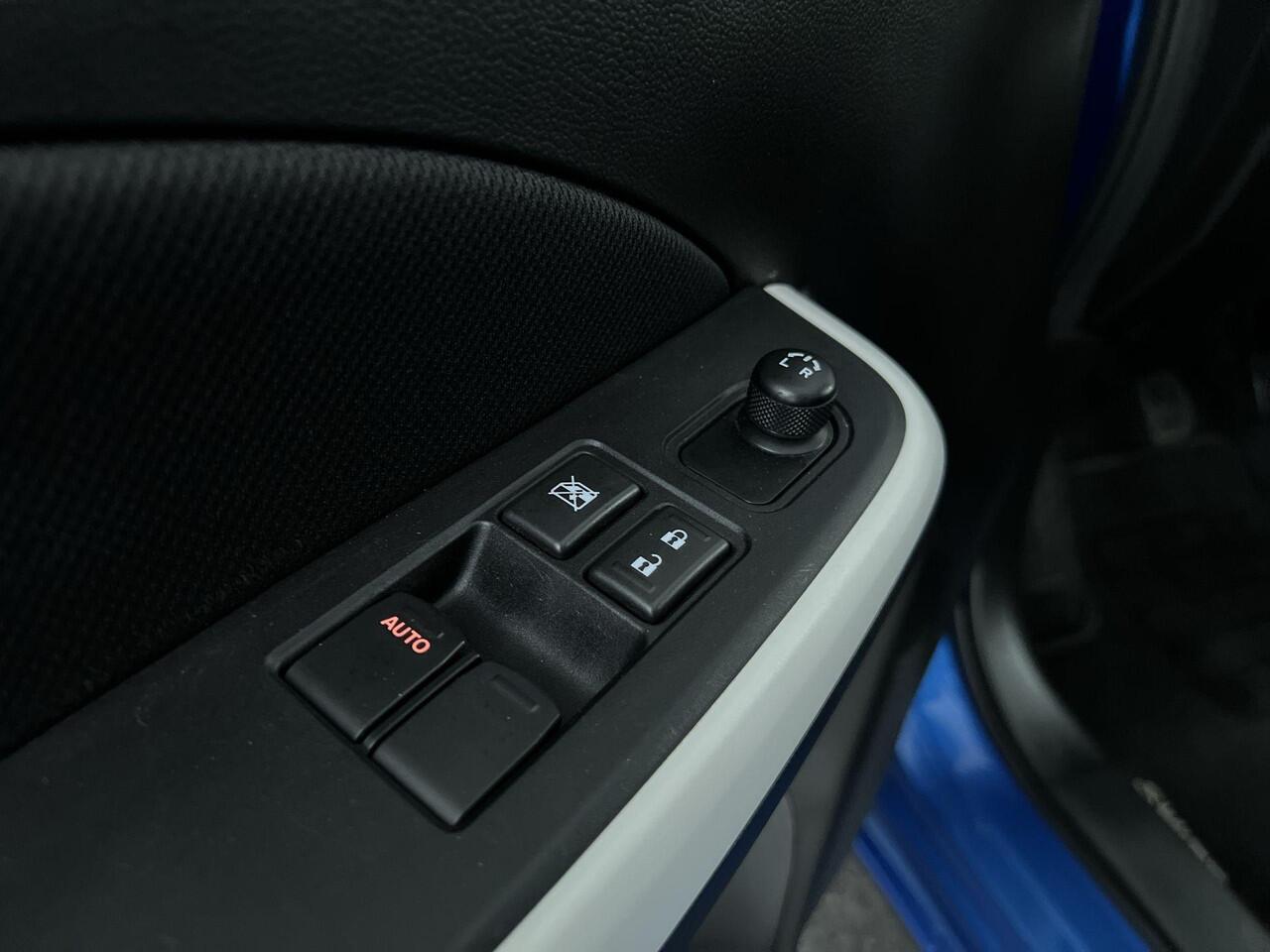 Suzuki SWIFT 1.2 Comfort Smart Hybrid | Bluetooth | Airco | Dealeronderhouden