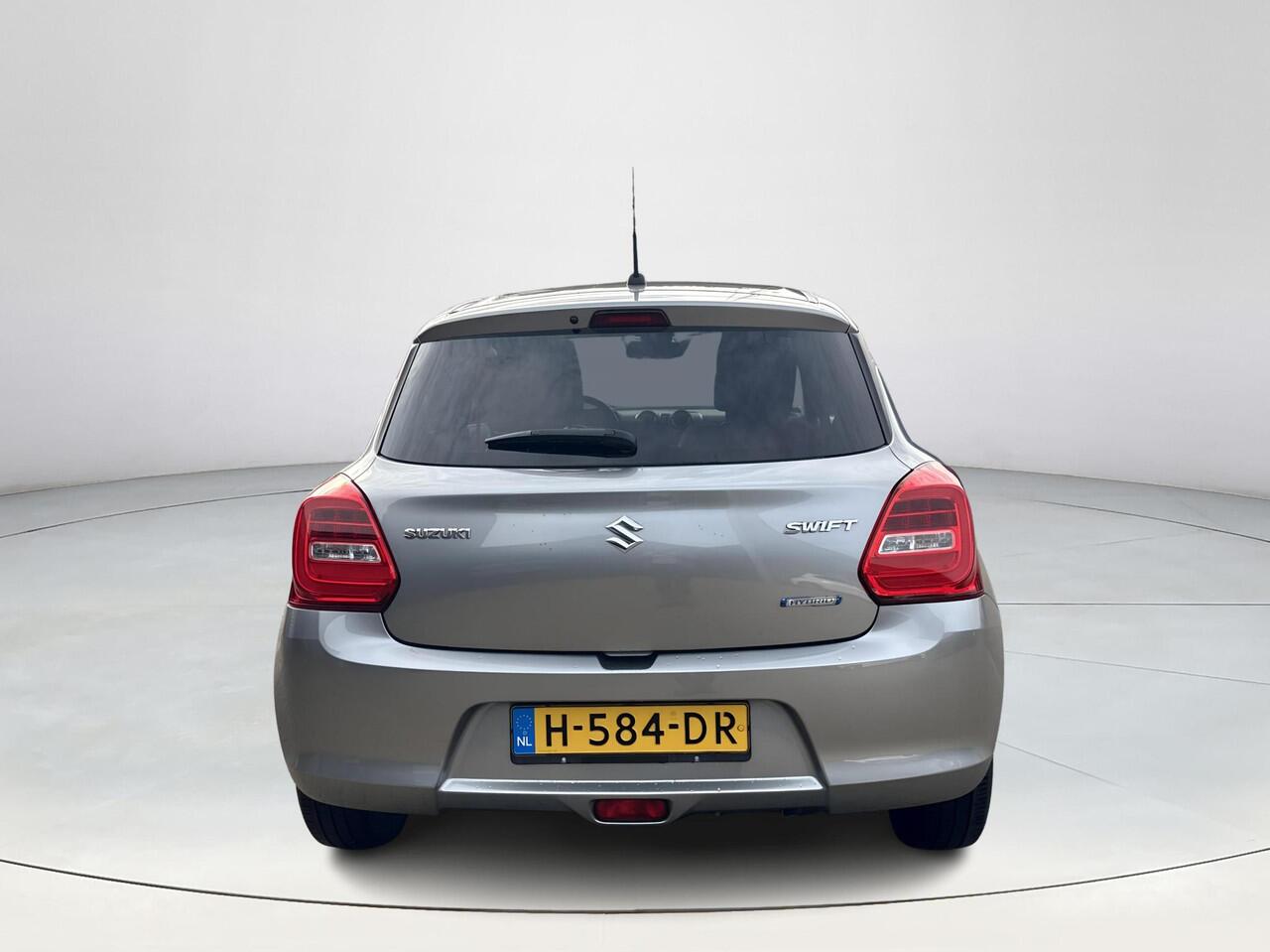 Suzuki SWIFT 1.2 Stijl Smart Hybrid **STOELVERWARING/ KEYLESS/ ADAPTIEF CRUISE CONTROL/ 36 MAANDEN GARANTIE**