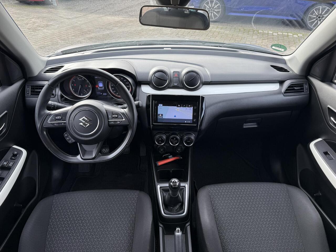 Suzuki SWIFT 1.2 Stijl Smart Hybrid **STOELVERWARING/ KEYLESS/ ADAPTIEF CRUISE CONTROL/ 36 MAANDEN GARANTIE**