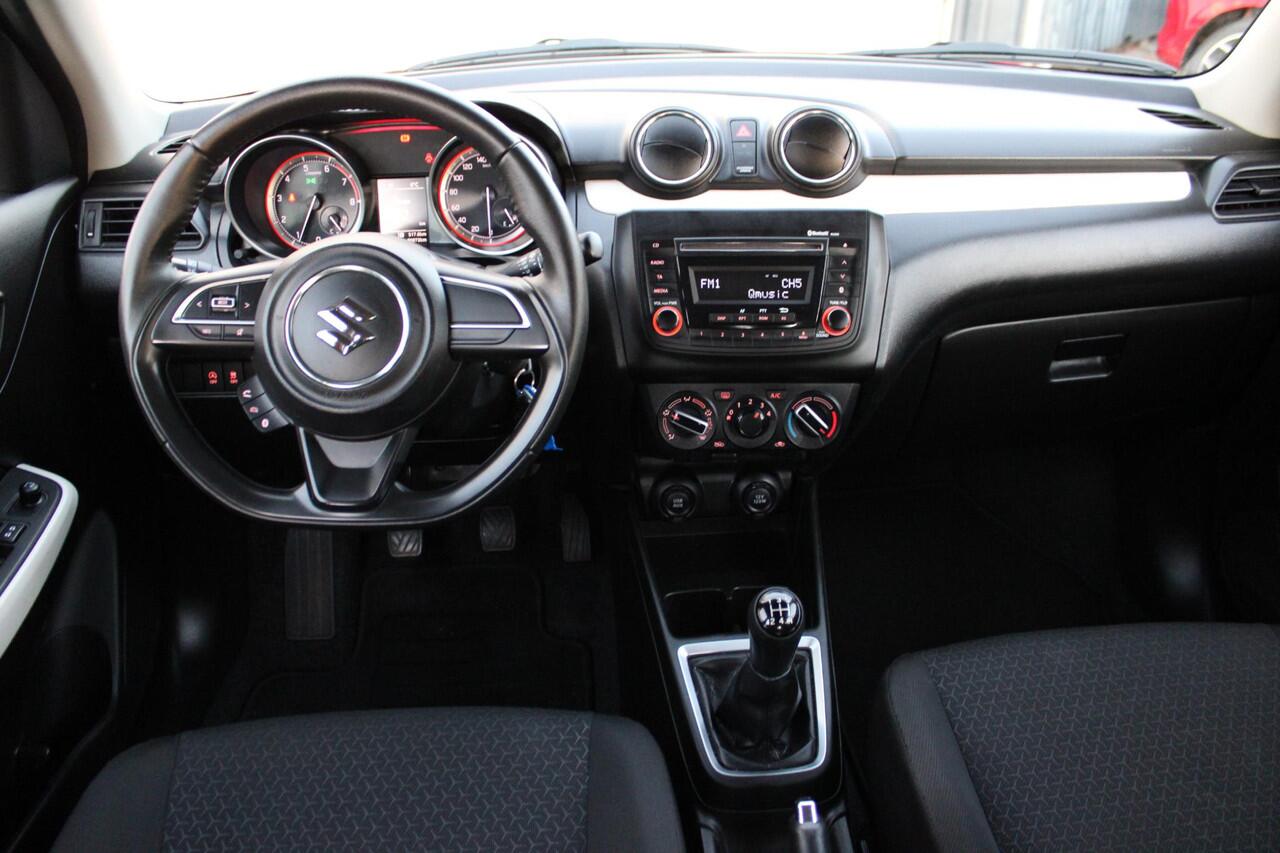 Suzuki SWIFT 1.2 Comfort Smart Hybrid 1e Eig. en Dealer onderhouden!