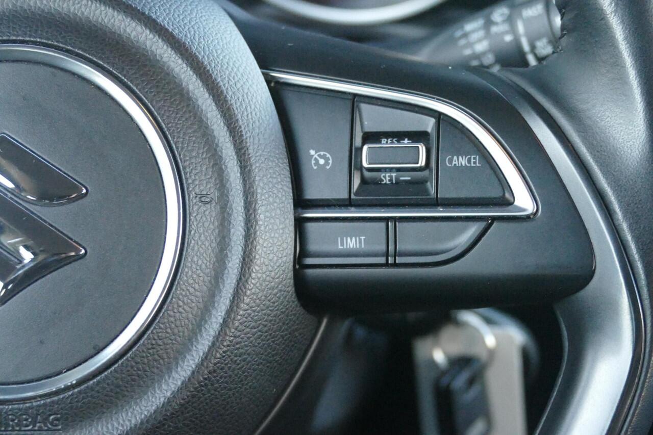 Suzuki SWIFT 1.2 Select Smart Hybrid | CRUISE CONTROL | TREKHAAK | RIJKLAARPRIJS |