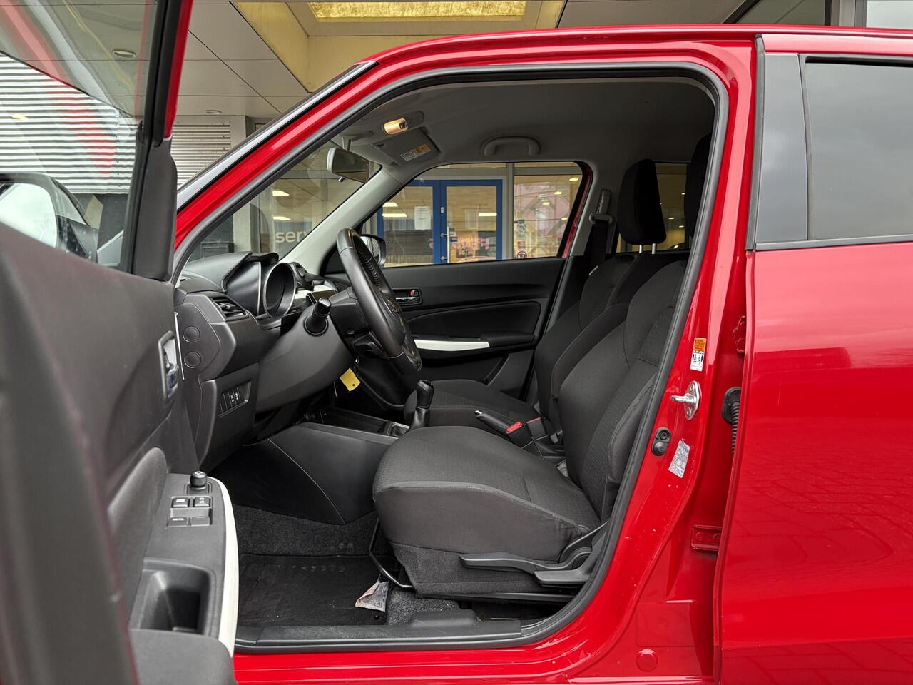 Suzuki SWIFT 1.2 Select Smart Hybrid | Scherm | Stoelverwarming | Camera | Airco