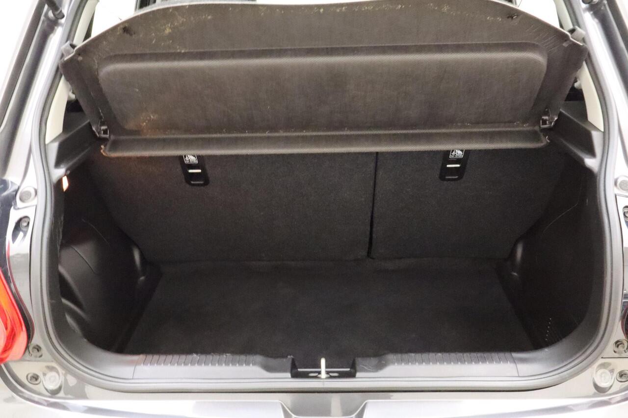 Suzuki SWIFT 1.2 Comfort | Lichtmetalen velgen | Airco | Navigatie | Cruise Control | Zuinig | Centrale Vergrendeling | Armsteun