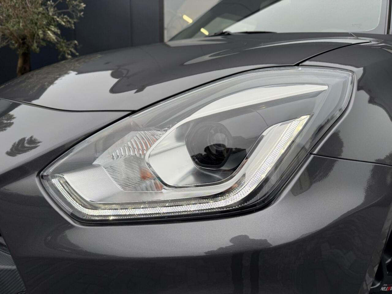 Suzuki SWIFT 1.4 Sport Smart Hybrid / Camera / Adaptive CC / Maxton onderdelen