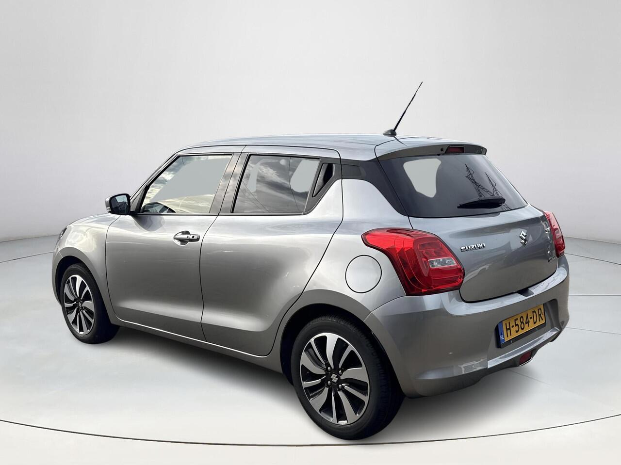 Suzuki SWIFT 1.2 Stijl Smart Hybrid **STOELVERWARING/ KEYLESS/ ADAPTIEF CRUISE CONTROL**