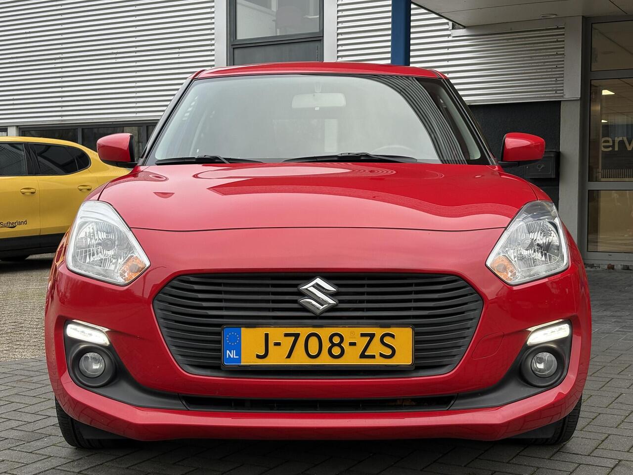 Suzuki SWIFT 1.2 Select Smart Hybrid | Multimedia scherm | Stoelverwarming | Camera | Airco | Carplay |