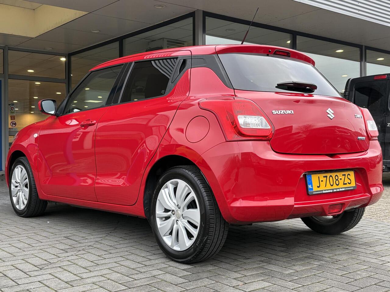 Suzuki SWIFT 1.2 Select Smart Hybrid | Multimedia scherm | Stoelverwarming | Camera | Airco | Carplay |