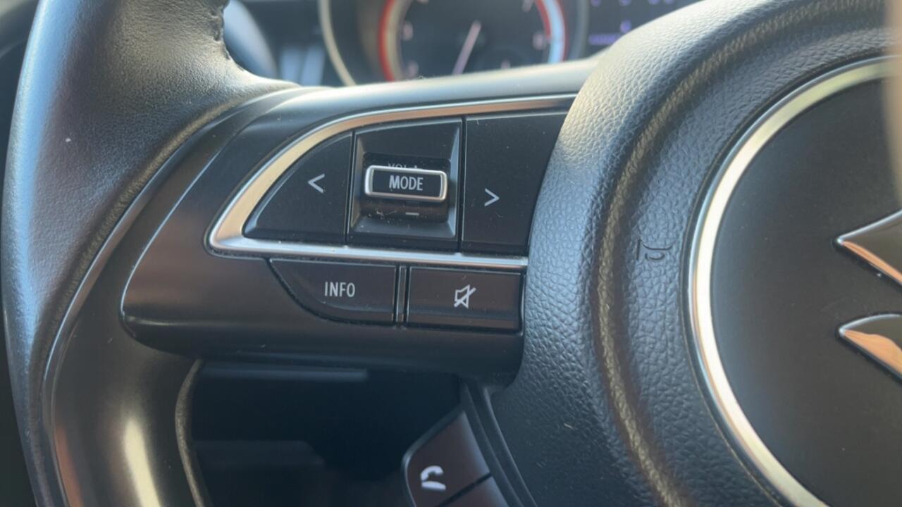 Suzuki SWIFT 1.2 Style Smart Hybride 1.2 Style Smart Hybrid