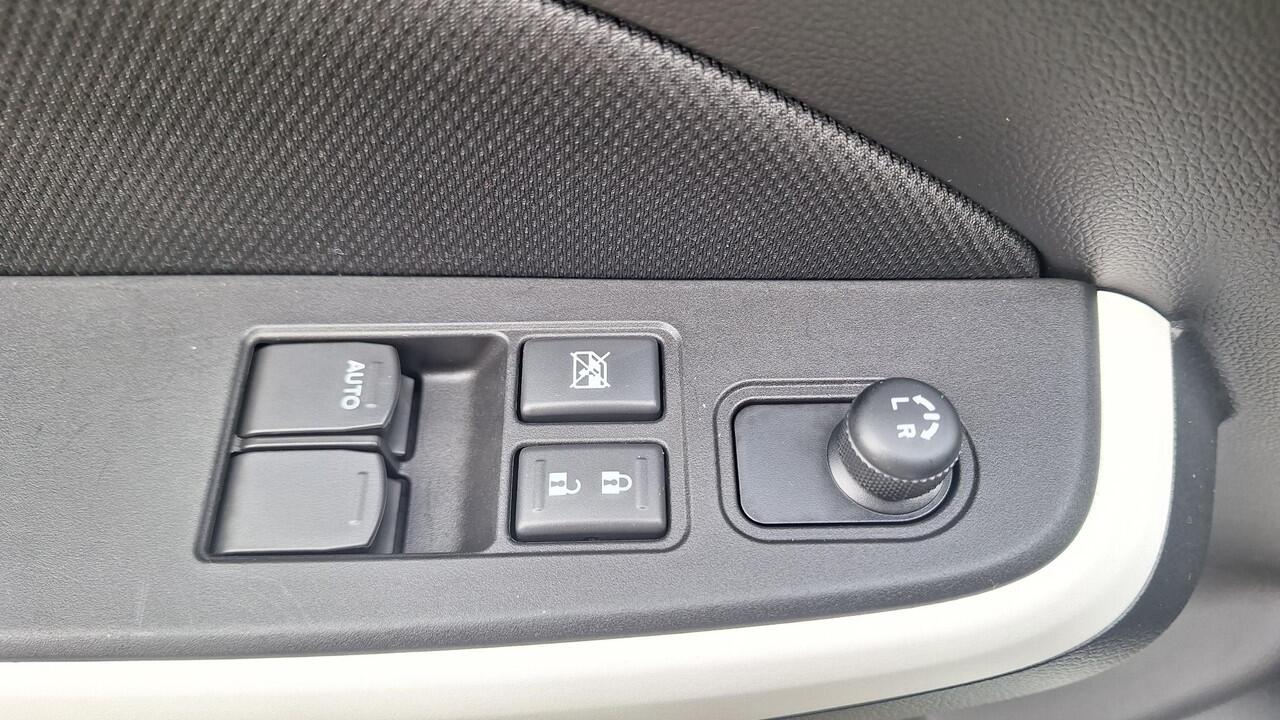 Suzuki SWIFT 1.2 Select Smart Hybrid rijklaar prijs