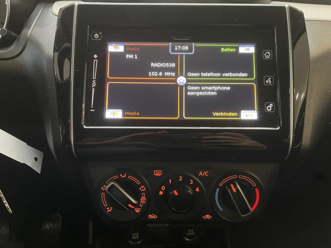 Suzuki SWIFT 1.2 Select Hybrid [ APPLE CARPLAY | ANDROID AUTO | CAMERA ]