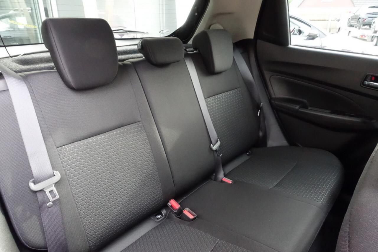 Suzuki SWIFT 1.2 STYLE SMART HYBRID Automaat 1e Eigenaar 100%NL (All-in prijs)