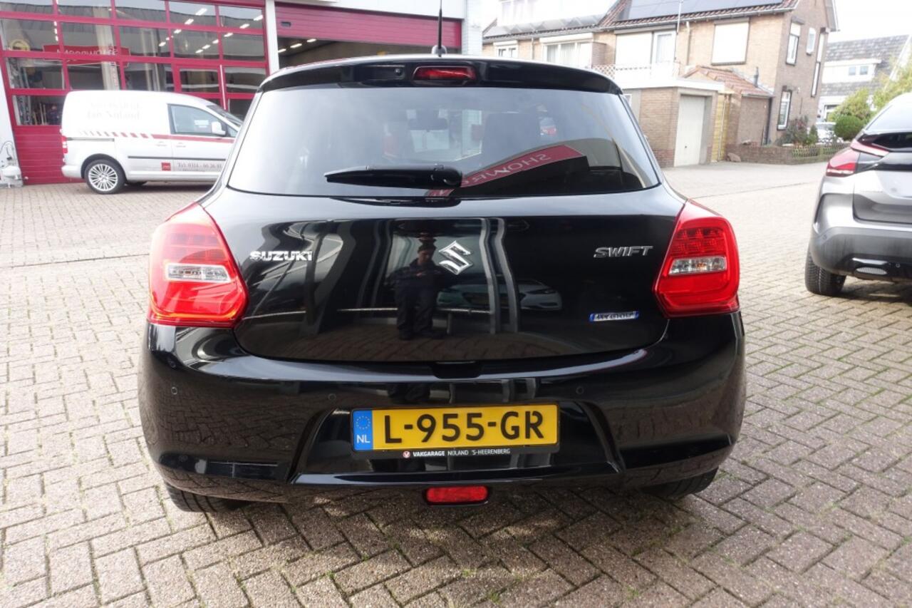 Suzuki SWIFT 1.2 STYLE SMART HYBRID Automaat 1e Eigenaar 100%NL (All-in prijs)